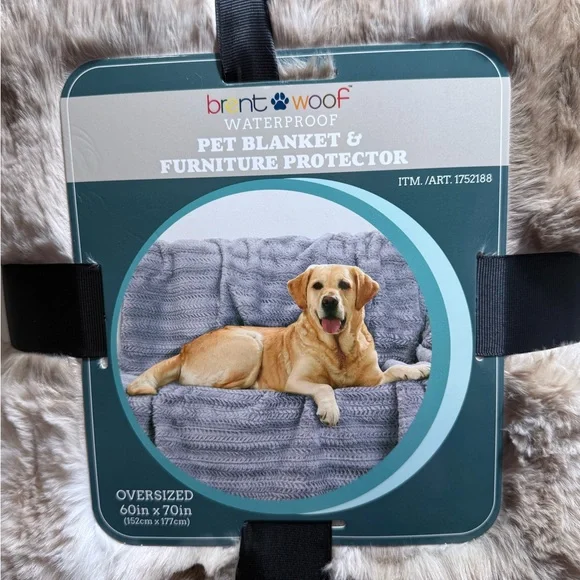 Brentwood Waterproof Pet Blanket and Furniture Protector | Ivory | NWT - Picture 3 of 6